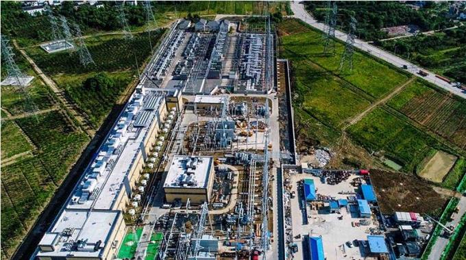 世界首座500千伏“統(tǒng)一潮流控制器”示范工程進(jìn)入電氣設(shè)備安裝調(diào)試高峰