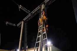 九寨溝變電站恢復(fù)臨時(shí)供電