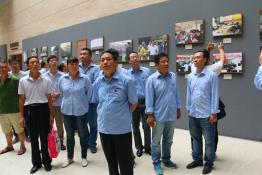 平頂山熱電：參觀豐績(jī)回顧展