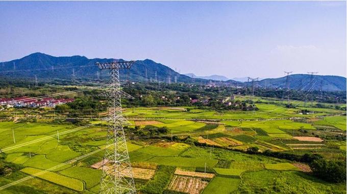 電從遠(yuǎn)方來 還原碧水藍(lán)天