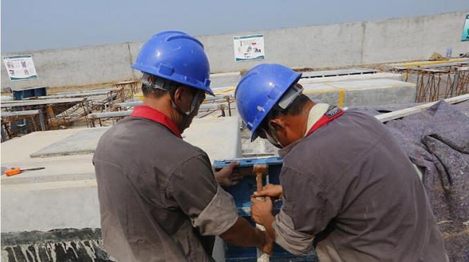 冒酷暑戰(zhàn)高溫加快推進220千伏袁家變電站建設