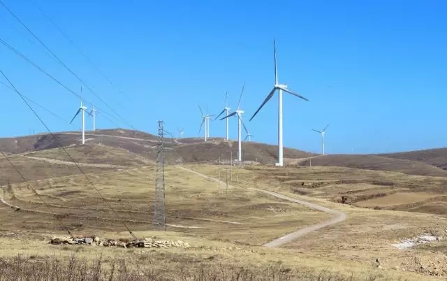 同煤集團(tuán)踐行能源轉(zhuǎn)型，新能源發(fā)電項(xiàng)目獲2018清潔能源推廣周走訪團(tuán)好評(píng)