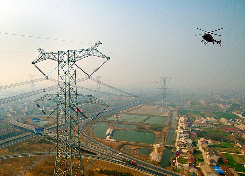 直升機(jī)巡線