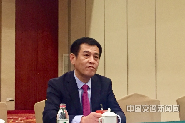 中通客車董事長李樹朋兩會建言：加快加氫站建設(shè)