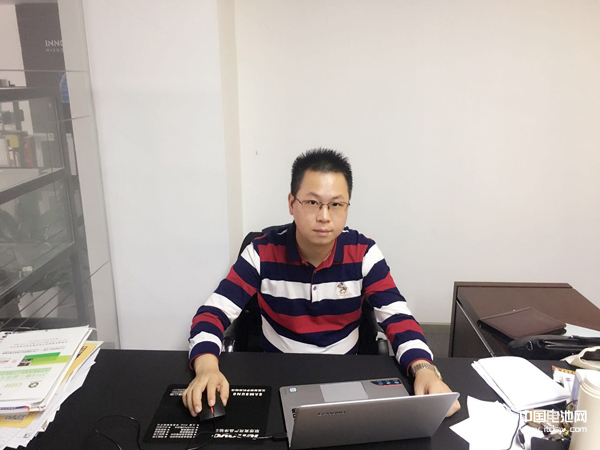 力星激光營(yíng)銷總監(jiān)陳鋼