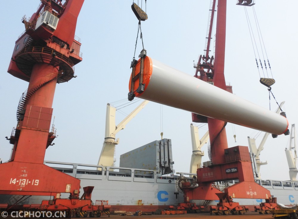 江蘇連云港風(fēng)電產(chǎn)業(yè)“風(fēng)光無限”