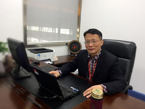 全國(guó)能源風(fēng)標(biāo)委專(zhuān)家王立鵬：《導(dǎo)則》出臺(tái)填補(bǔ)國(guó)內(nèi)低風(fēng)速風(fēng)場(chǎng)建設(shè)指導(dǎo)標(biāo)準(zhǔn)空白