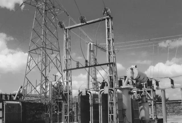 電網(wǎng)見(jiàn)證彝鄉(xiāng)發(fā)展60載！