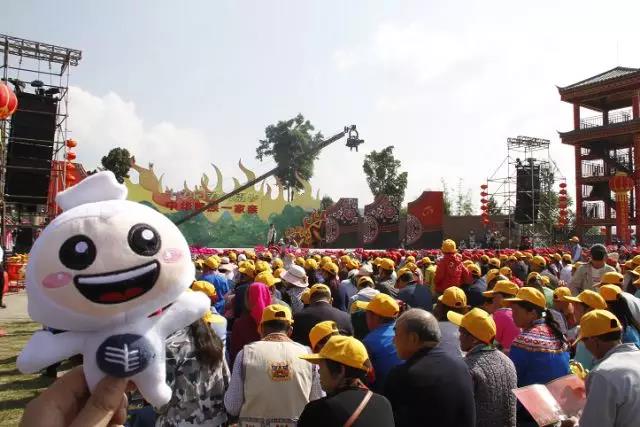 楚雄州慶，跟著小赫茲一起湊熱鬧！