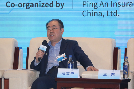 《新型智慧城市發(fā)展與實(shí)踐研究報(bào)告》發(fā)布 廣聯(lián)達(dá)參與編寫