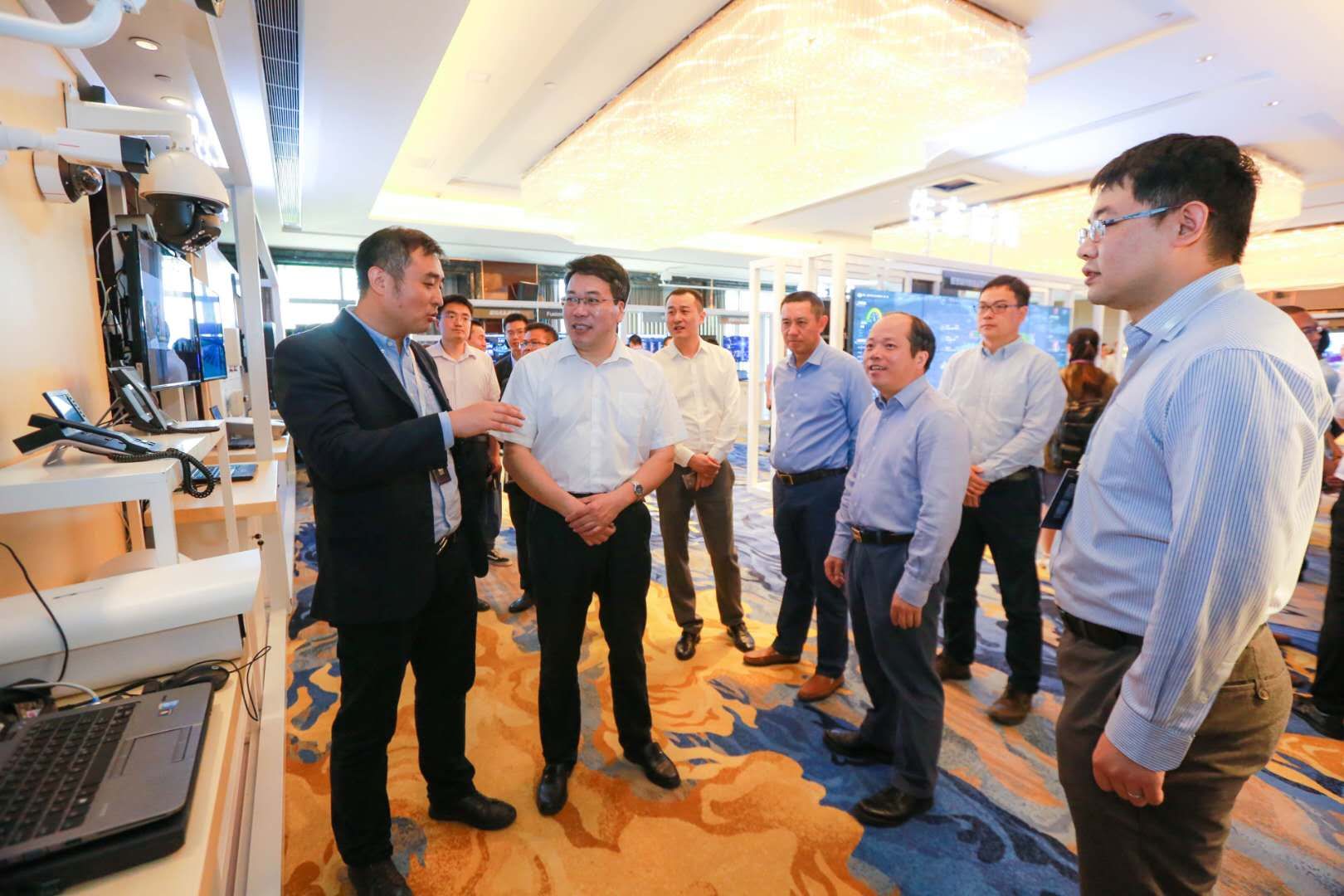 智慧城市、智慧醫(yī)療就在身邊 華為中國ICT生態(tài)之行2018帶你了解智慧鄭州