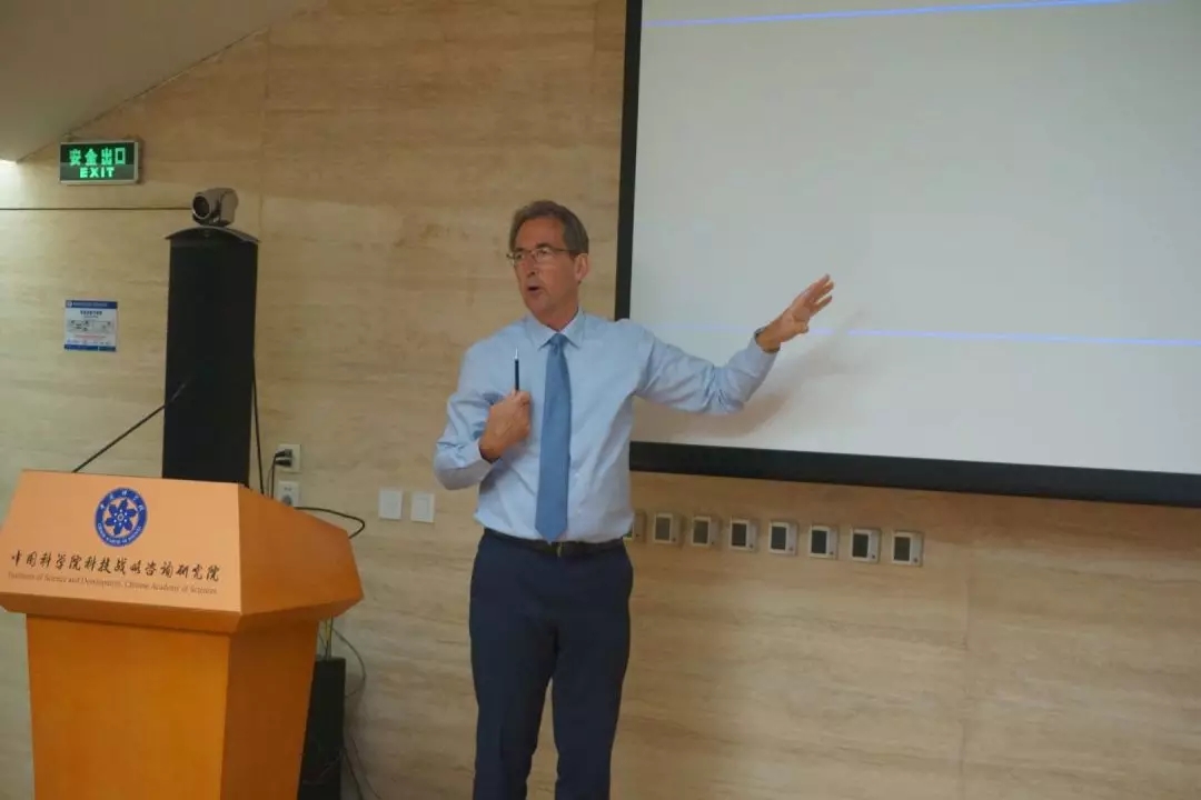 德國能源轉(zhuǎn)型啟示：關(guān)鍵建立智能電網(wǎng)系統(tǒng)