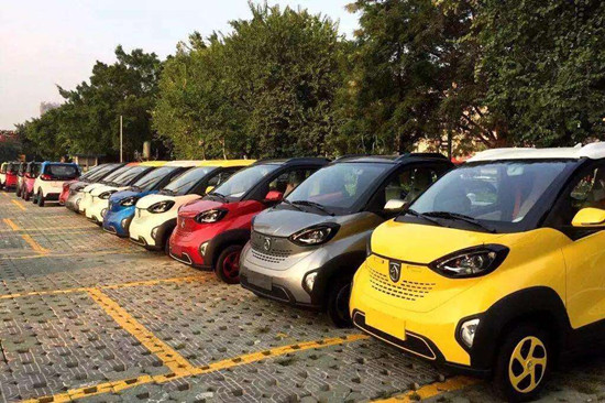 百萬輛新能源汽車接入國家監(jiān)管平臺 開啟大數(shù)據(jù)時(shí)代