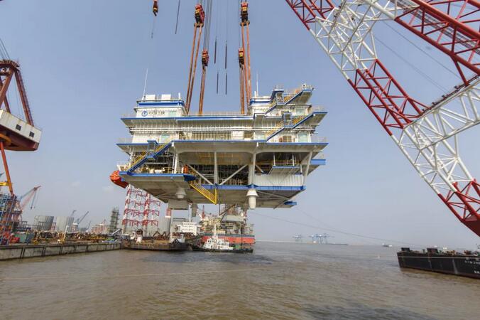 三峽新能源大豐300MW海上風(fēng)電項目升壓站裝船吊裝發(fā)運