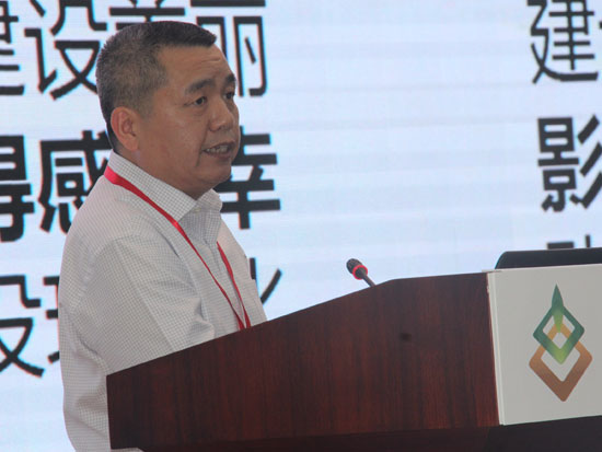 國家應(yīng)對氣候變化戰(zhàn)略研究和國際合作中心主任徐華清