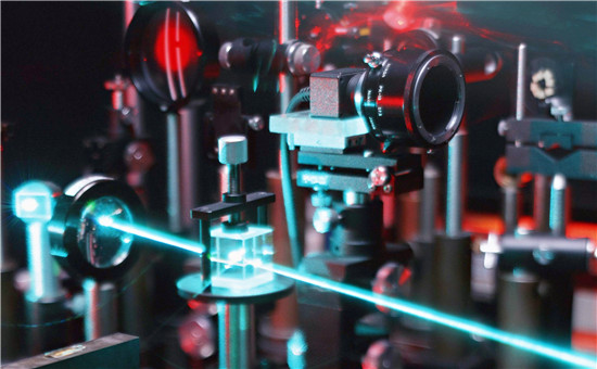 中標(biāo)寧德時(shí)代1.93億項(xiàng)目 大族激光鋰電裝備有多高端？  